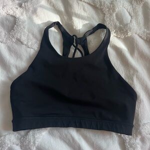 Black Lululemon sports bra